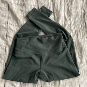 Lululemon Wunder Train Contour Fit Smoked Spruce